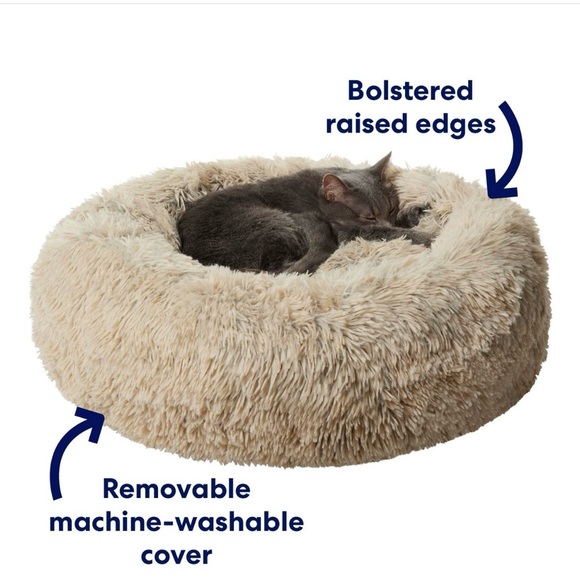 🐾FRISCO EYELASH PET BED🐾 - Picture 3 of 9